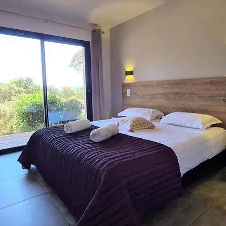Lantana Villa