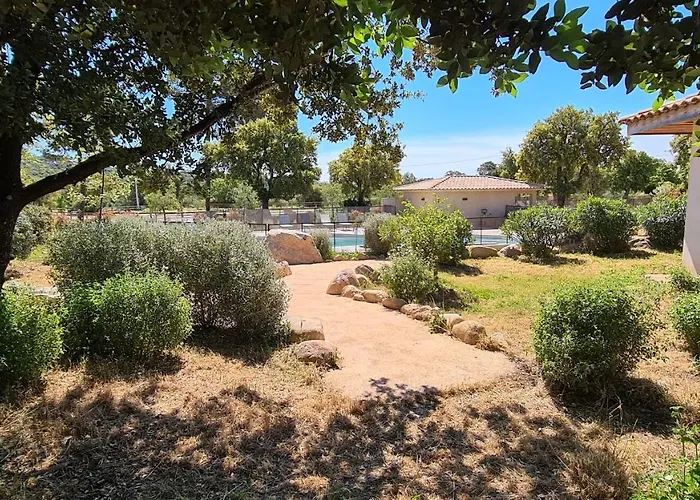 Lantana Villa *