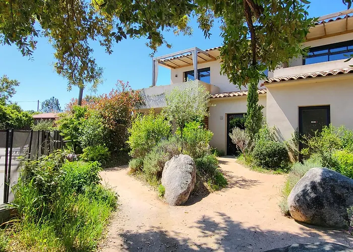 Villa Lantana *